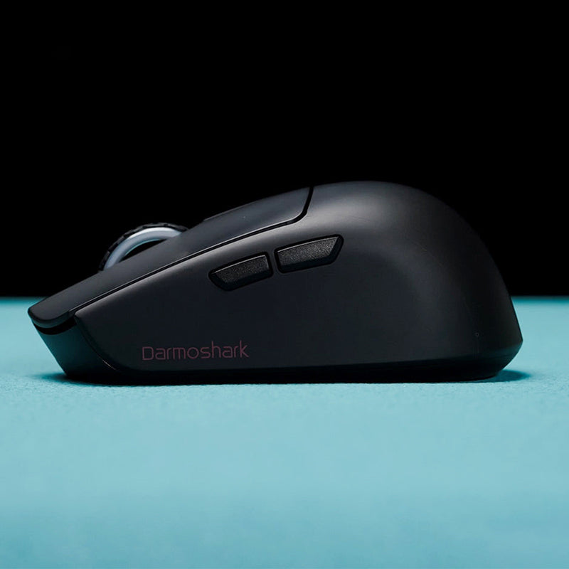 Darmoshark_M5_PAW3395_8K_Gaming_Wireless_Mouse_3